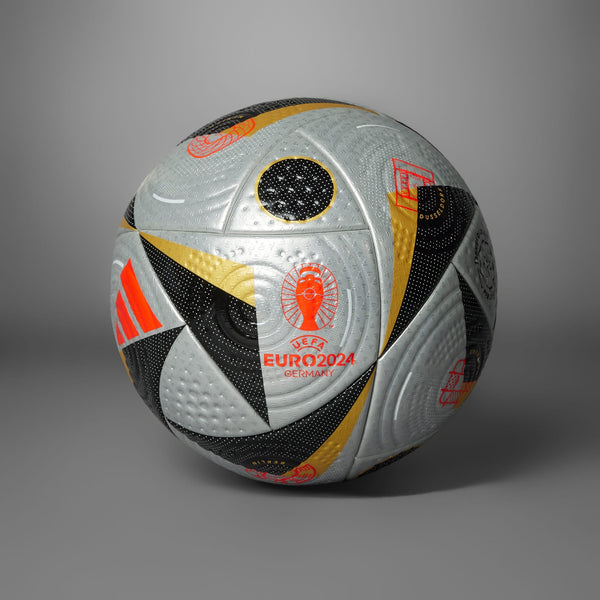 Fussballliebe_Finale_Pro_Ball_ Fussballliebe_Finale_Pro_Ball_